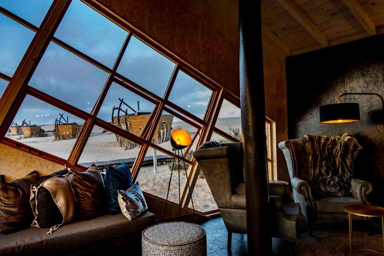 Shipwreck Lodge Mowebaai Buitenkant foto