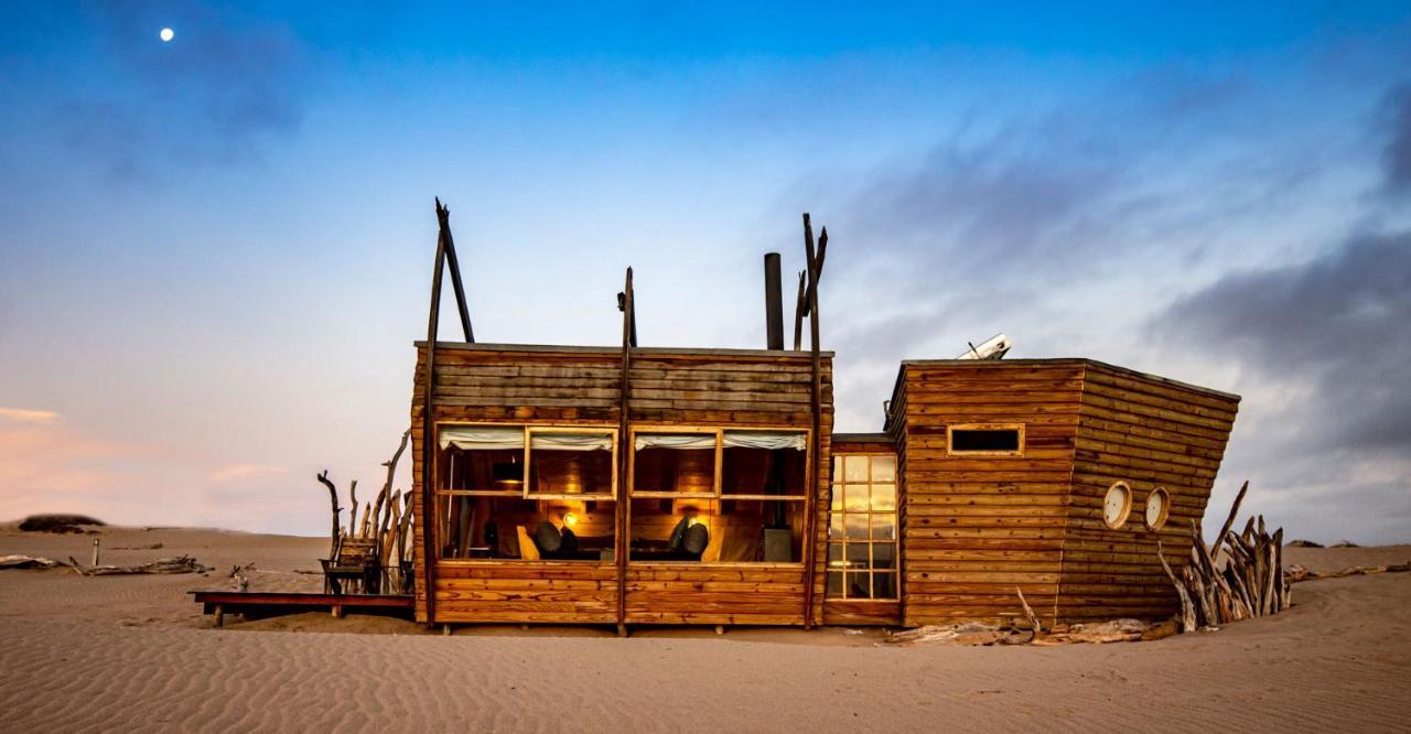 Shipwreck Lodge Mowebaai Buitenkant foto